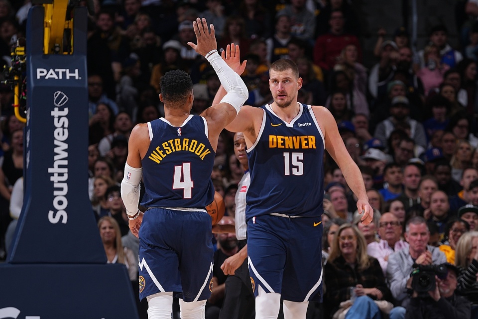 图片报：多特高层现在目标是联赛亚军、欧冠联赛阶段前八晋级（《图片报》：多特高层将目标定为联赛亚军与欧冠八强）