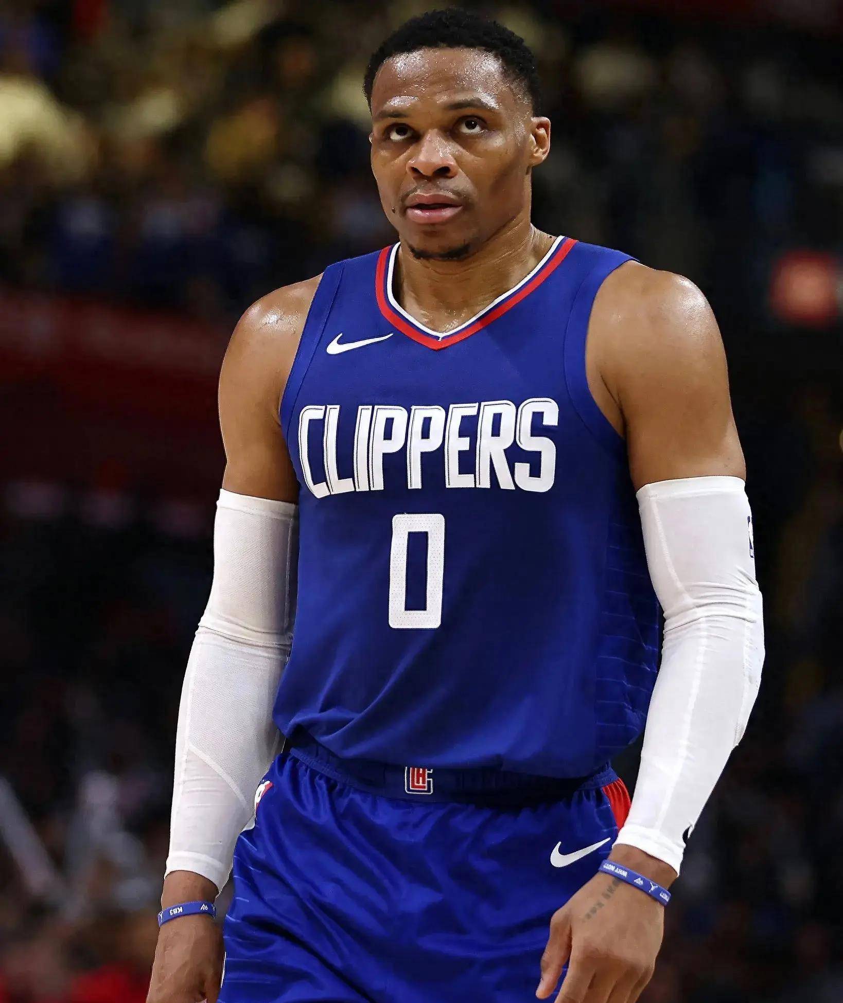 欧冠：利物浦3-2击败马赛（欧冠：利物浦3比2险胜马赛）