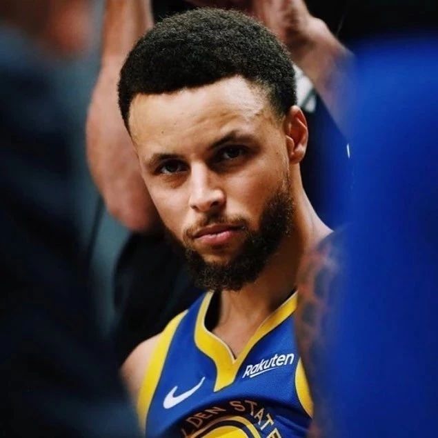 马刺新秀单场爆砍30+（马刺新秀单场斩获30+分）