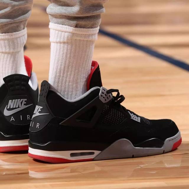 合同即将到期？内马尔：我目前的首要任务是放在桑托斯身上（合同将至期满，内马尔：当下重心在桑托斯）