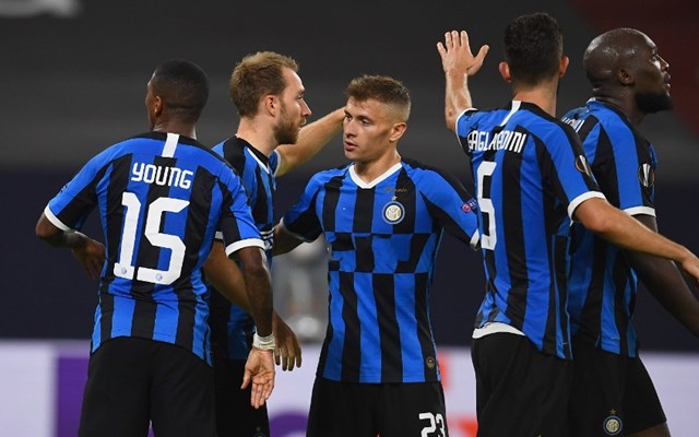 世体：维尼修斯的续约仍停滞，他索要的3000万欧年薪太高了（世体：维尼修斯续约谈判受阻，3000万欧年薪要价被视为过高）