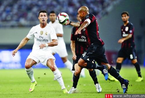 巴媒：若昂-戈麦斯的谈判有进展，曼联希望新年前能敲定交易（巴媒：若昂-戈麦斯谈判推进，曼联力争在新年前敲定交易）