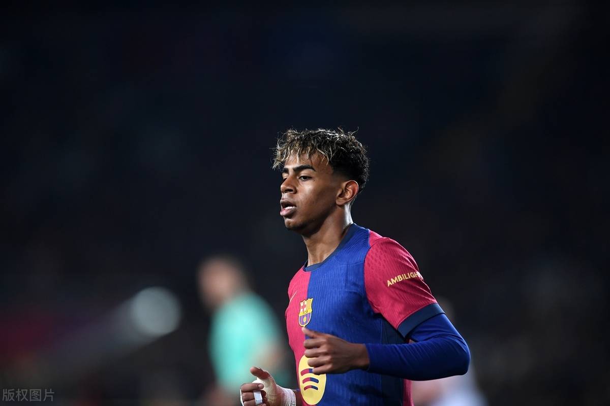 美职联战报：梅西助攻，阿连德戴帽，迈阿密国际5-1纽约城（美职联：梅西献助攻，阿连德上演帽子戏法，迈阿密国际5比1大胜纽约城）