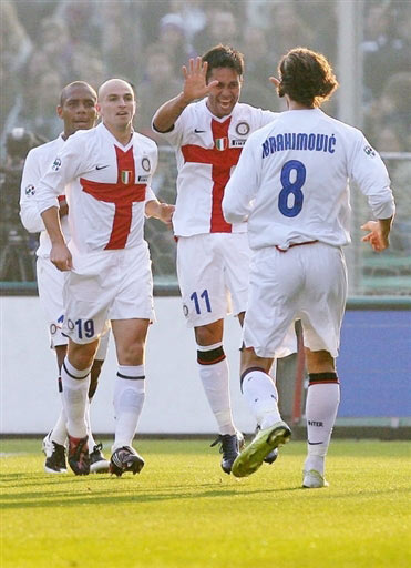 坎波斯：2年前扎伊尔&马尤卢数学课后踢欧冠，皇社总监很震惊（坎波斯透露：两年前扎伊尔与马尤卢刚下数学课便出战欧冠，皇社总监大为震惊）