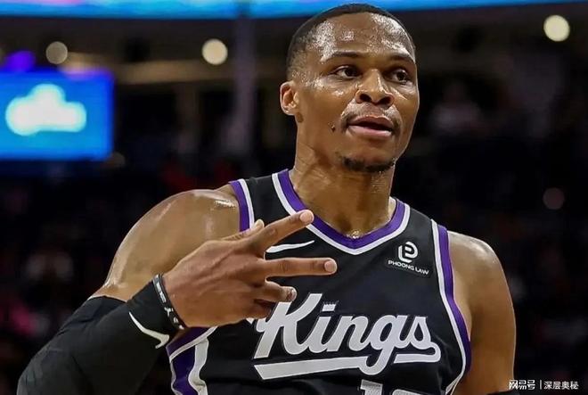 里奇重返旧地感怀米兰岁月，致敬品格胜利之夜（里奇重访旧地追忆米兰时光，致敬品格制胜之夜）