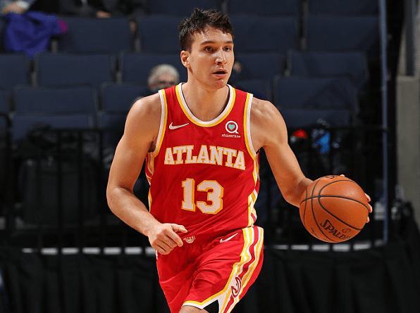 贾府球员努里心脏骤停后留下后遗症，家人：他现在能表达情绪（阿贾克斯球员努里心脏骤停后遗症犹存，家属称其已能表达情绪）