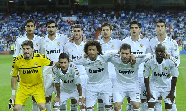 MVP+梅开二度：孔德vs法兰克福个人集锦（孔德个人集锦：对阵法兰克福荣膺MVP并梅开二度）