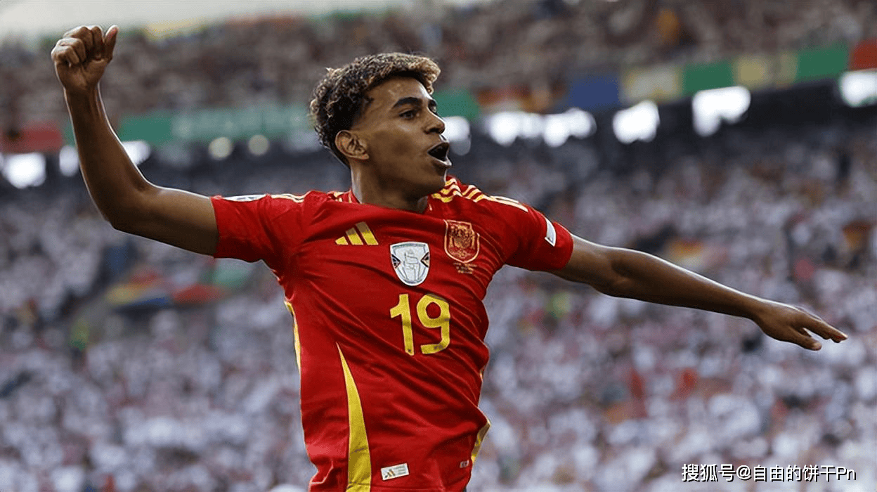 法媒：沙特胡拜尔库迪西亚愿花4000万欧引进法兰克福二门考阿（法媒：沙特胡拜尔库迪西亚愿斥资4000万欧签下法兰克福替补门将考阿）